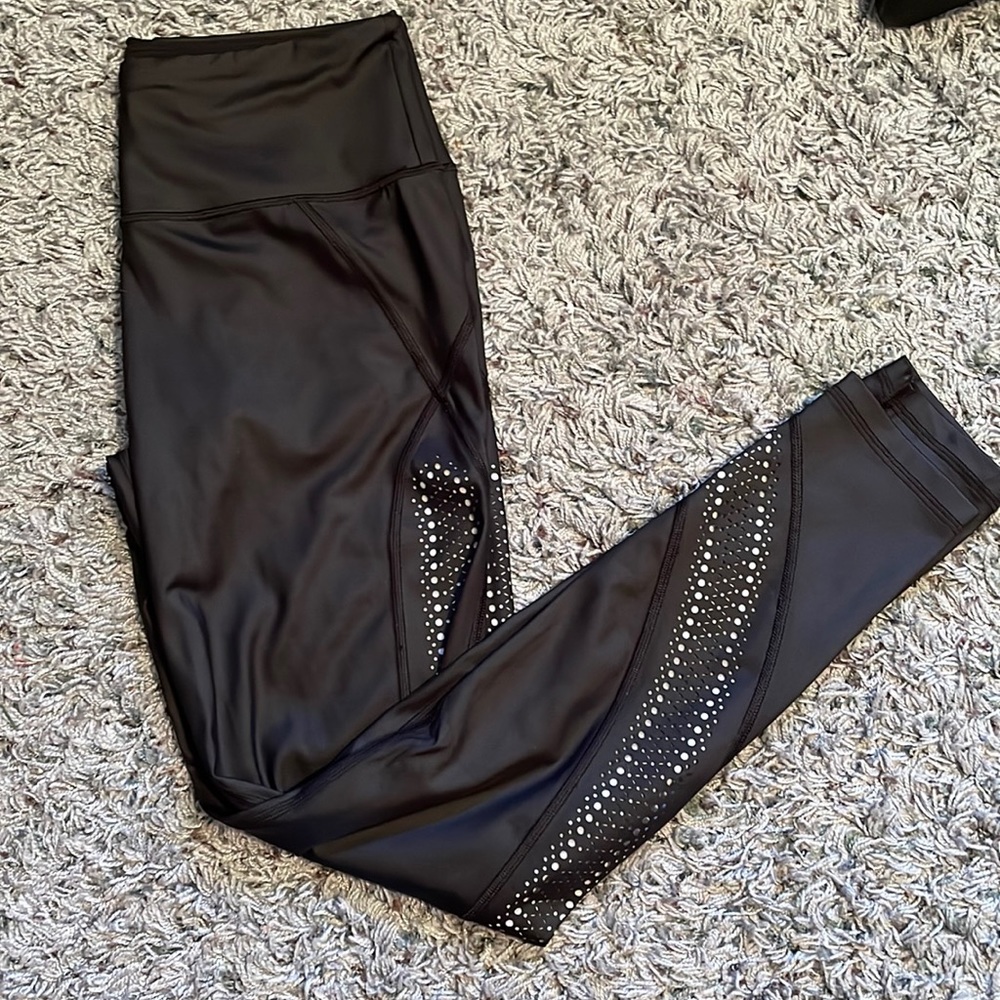 Women’s VS leggings